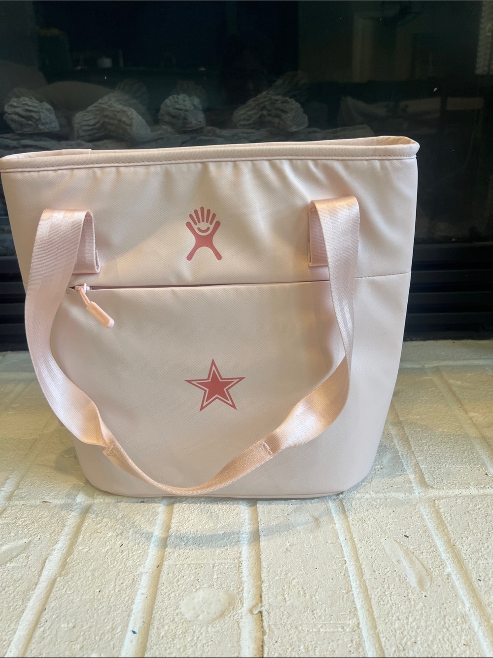 EUC Like new  Dallas Cowboys Hydroflask 8 L Insulated Lunch Tote